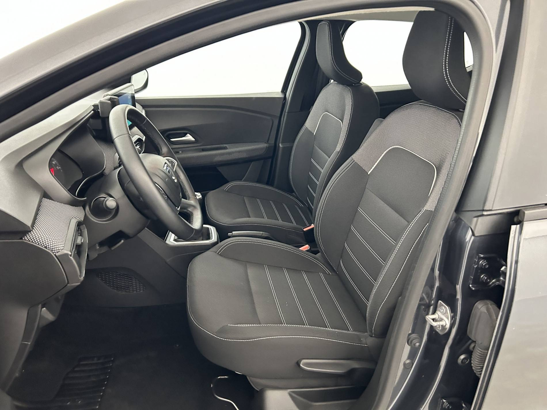 Vente en ligne Dacia Sandero 3  ECO-G 100 au prix de 12 390 €