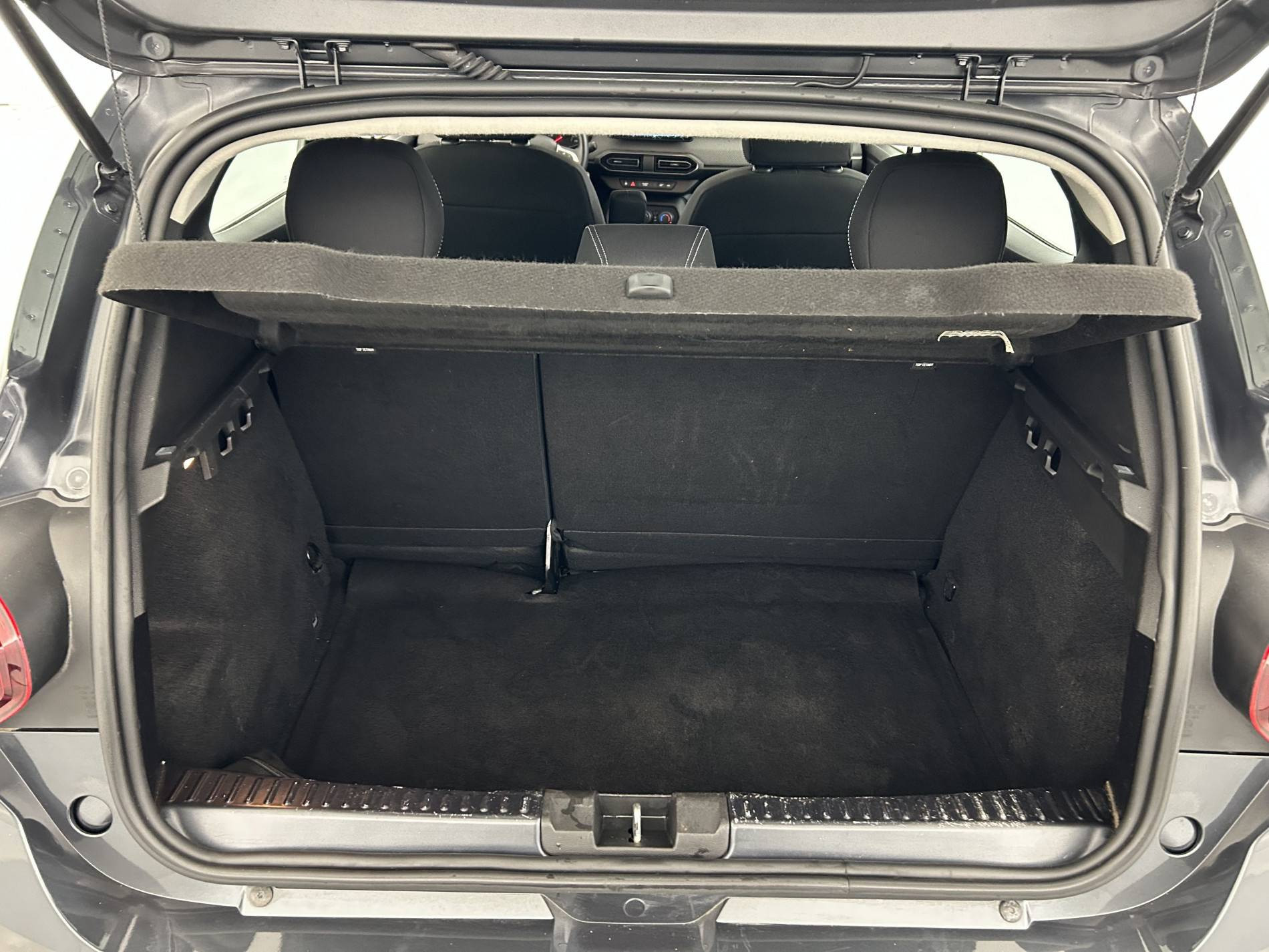 Vente en ligne Dacia Sandero 3  ECO-G 100 au prix de 12 390 €