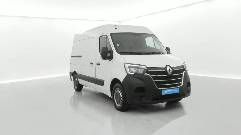 Vente en ligne Renault Master 3 Fourgon MASTER FGN TRAC F3500 L2H2 DCI 135 au prix de 23 990 €