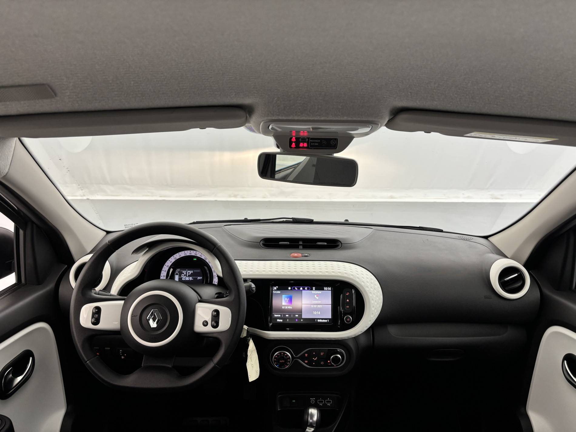 Vente en ligne Renault Twingo Electrique Twingo III E-Tech au prix de 12 690 €