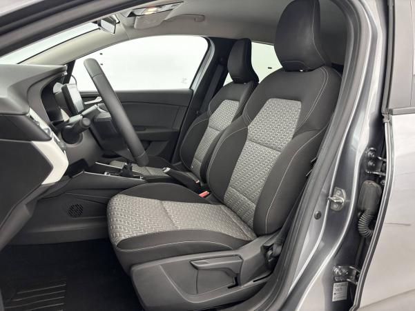 Vente en ligne Renault Clio 5 Clio TCe 90 au prix de 16 390 €