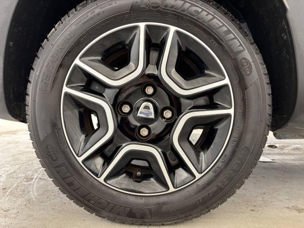 Vente en ligne Dacia Spring  Achat Intégral au prix de 10 590 €
