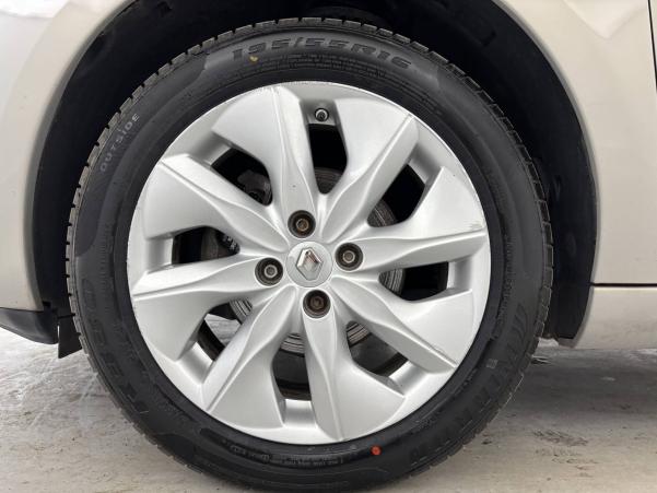 Vente en ligne Renault Zoé Zoe au prix de 5 590 €