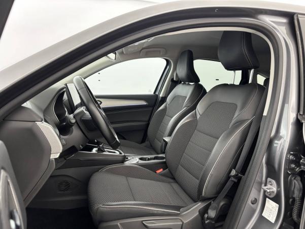 Vente en ligne Renault Arkana  E-Tech 145 - 21B au prix de 18 990 €