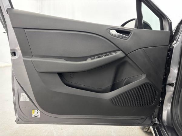 Vente en ligne Renault Clio 5 Clio TCe 90 au prix de 16 390 €