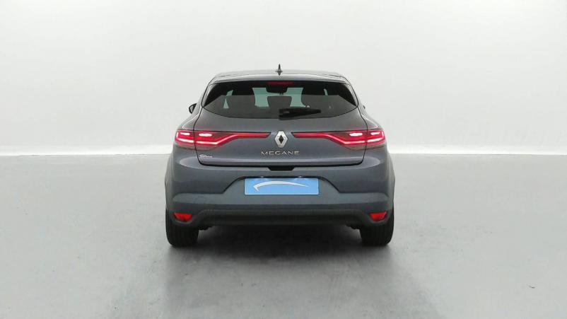 Vente en ligne Renault Megane 4  Blue dCi 115 EDC au prix de 24 990 €