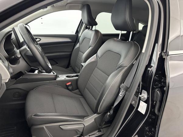 Vente en ligne Renault Arkana  E-Tech 145 - 22 au prix de 25 990 €