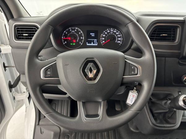 Vente en ligne Renault Master Fourgon MASTER FGN TRAC F3500 L2H2 DCI 135 au prix de 20 990 €