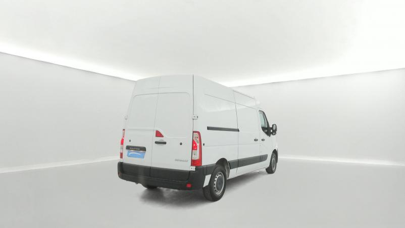 Vente en ligne Renault Master Fourgon MASTER FGN TRAC F3500 L2H2 DCI 135 au prix de 20 990 €