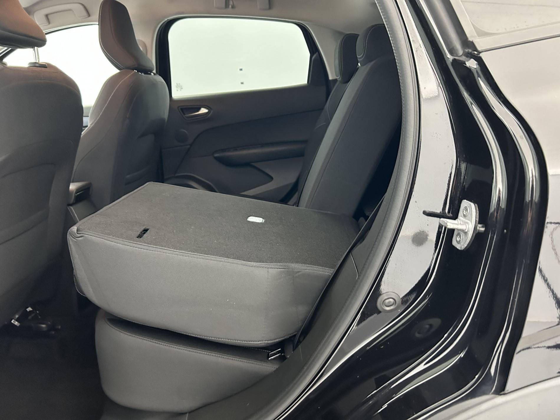 Vente en ligne Renault Arkana  mild hybrid 140 EDC FAP - 22 au prix de 19 790 €