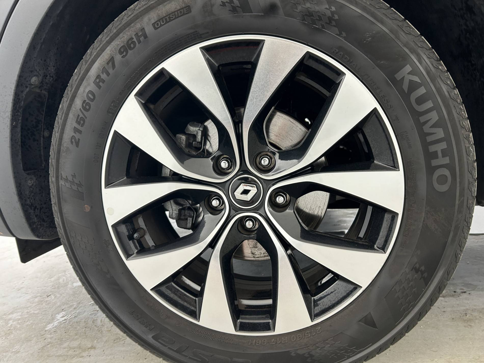 Vente en ligne Renault Arkana  mild hybrid 140 EDC FAP - 22 au prix de 19 790 €