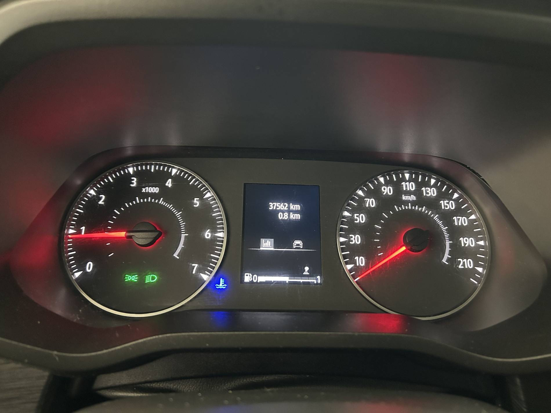 Vente en ligne Renault Trafic 3 Fourgon TRAFIC FGN L1H1 3T BLUE DCI 130 GSR2 au prix de 24 990 €