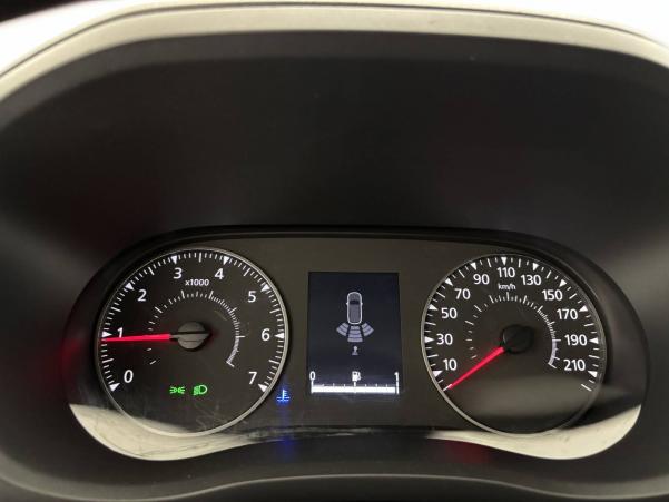 Vente en ligne Renault Master Fourgon MASTER FGN TRAC F3500 L2H2 BLUE DCI 135 au prix de 26 990 €