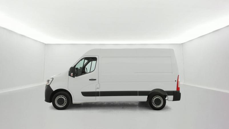 Vente en ligne Renault Master Fourgon MASTER FGN TRAC F3500 L2H2 BLUE DCI 135 au prix de 26 990 €