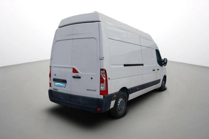 Vente en ligne Renault Master Fourgon MASTER FGN TRAC F3500 L3H3 DCI 135 au prix de 27 990 €