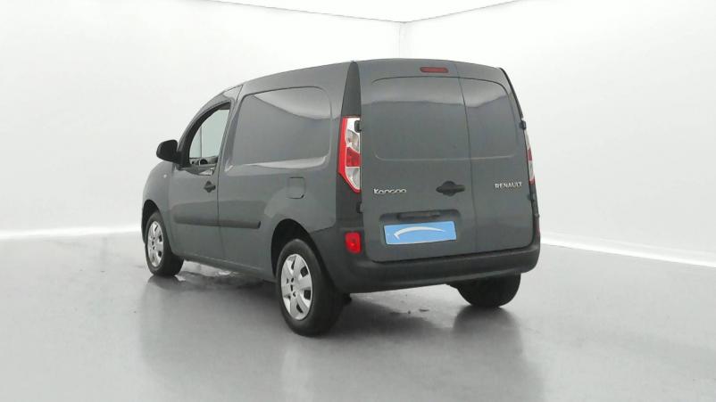 Vente en ligne Renault Kangoo Express  BLUE DCI 80 au prix de 14 590 €