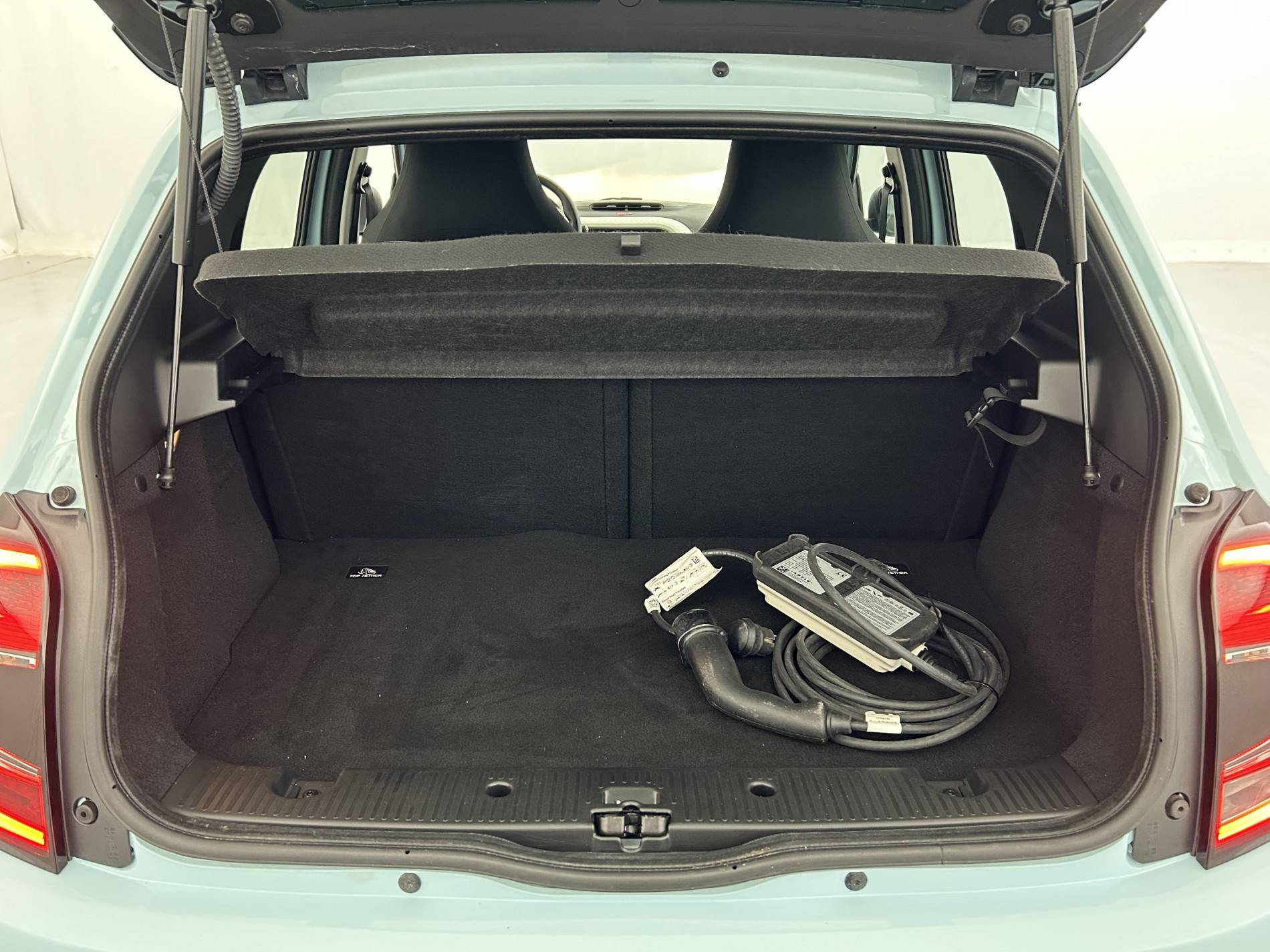 Vente en ligne Renault Twingo Electrique Twingo III E-Tech au prix de 10 990 €