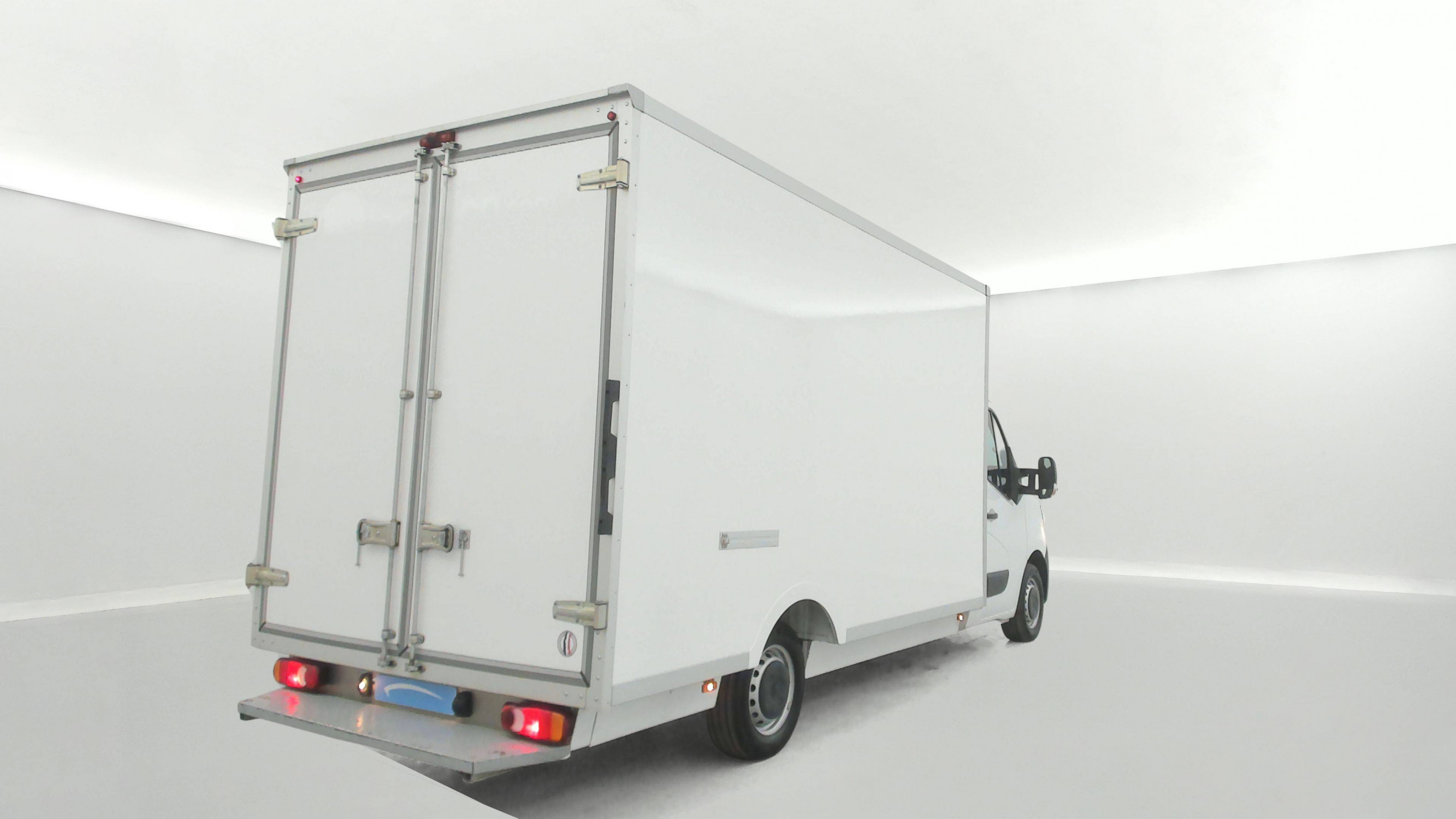 Vente en ligne Renault Master 3 Châssis Cabine MASTER PHC TRAC F3500 L3H1 BLUE DCI 145 EURO VI au prix de 28 990 €