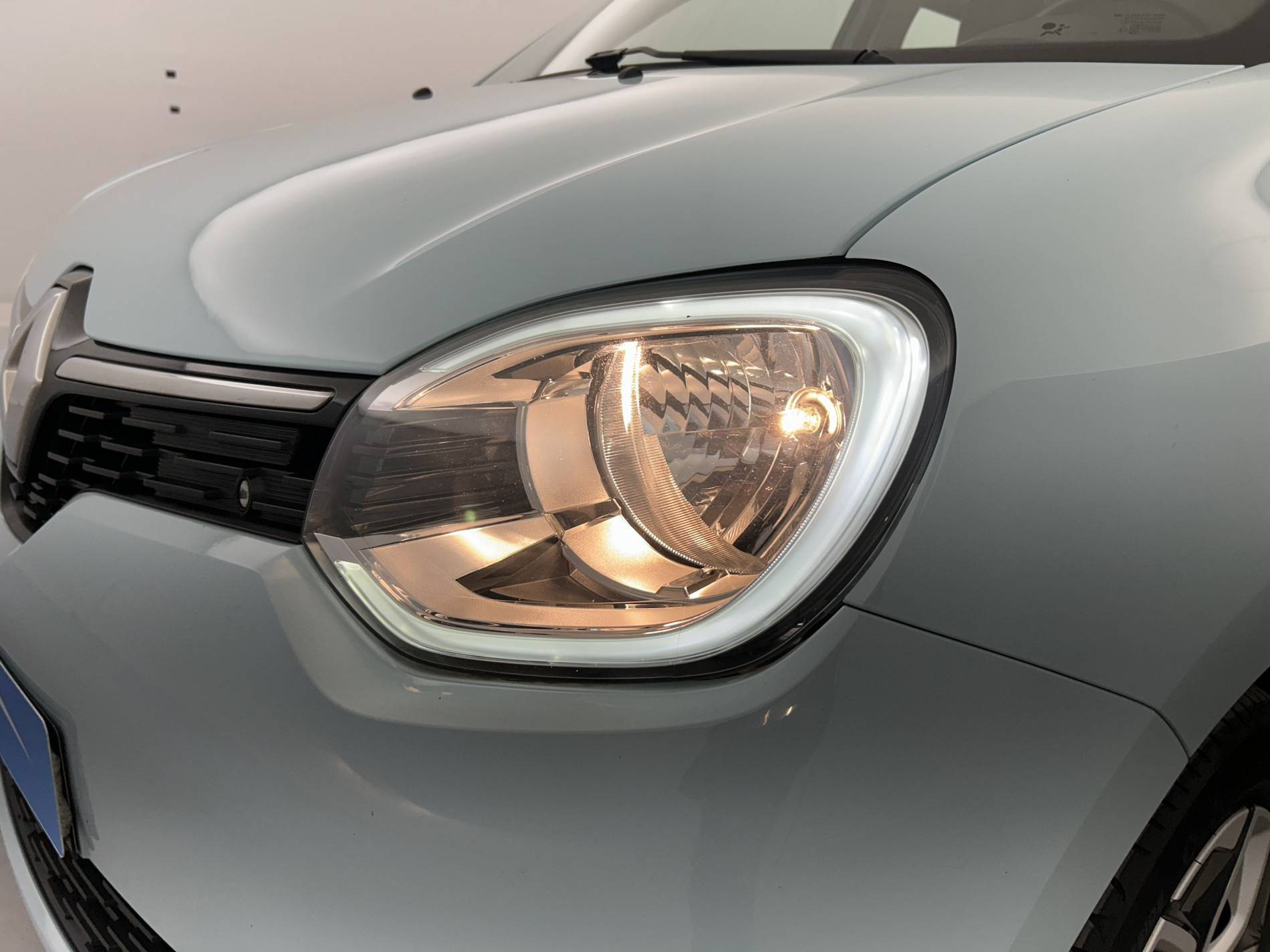 Vente en ligne Renault Twingo Electrique Twingo III E-Tech au prix de 10 990 €