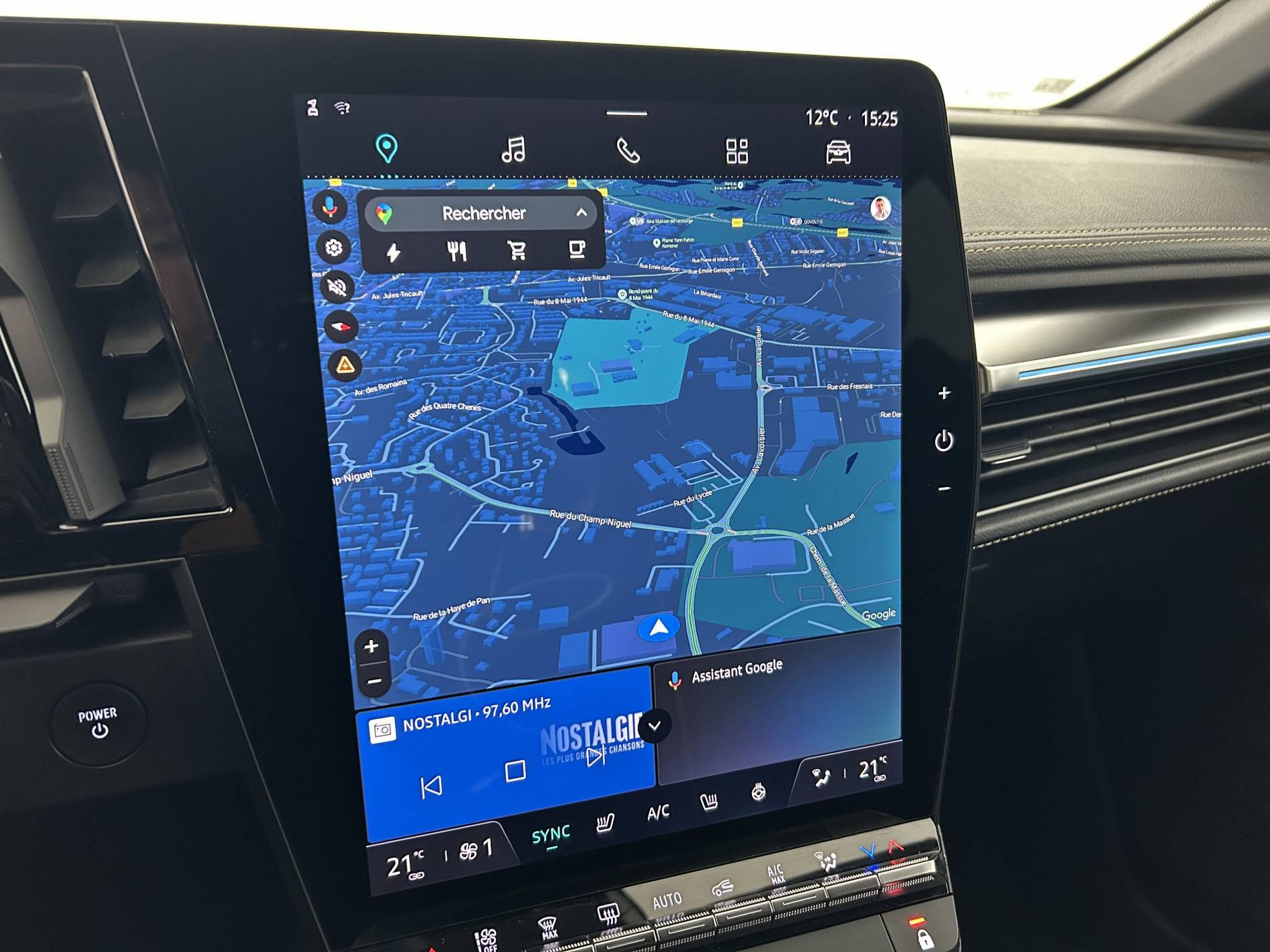 Vente en ligne Renault Megane E-Tech  EV60 220 ch super charge au prix de 25 790 €