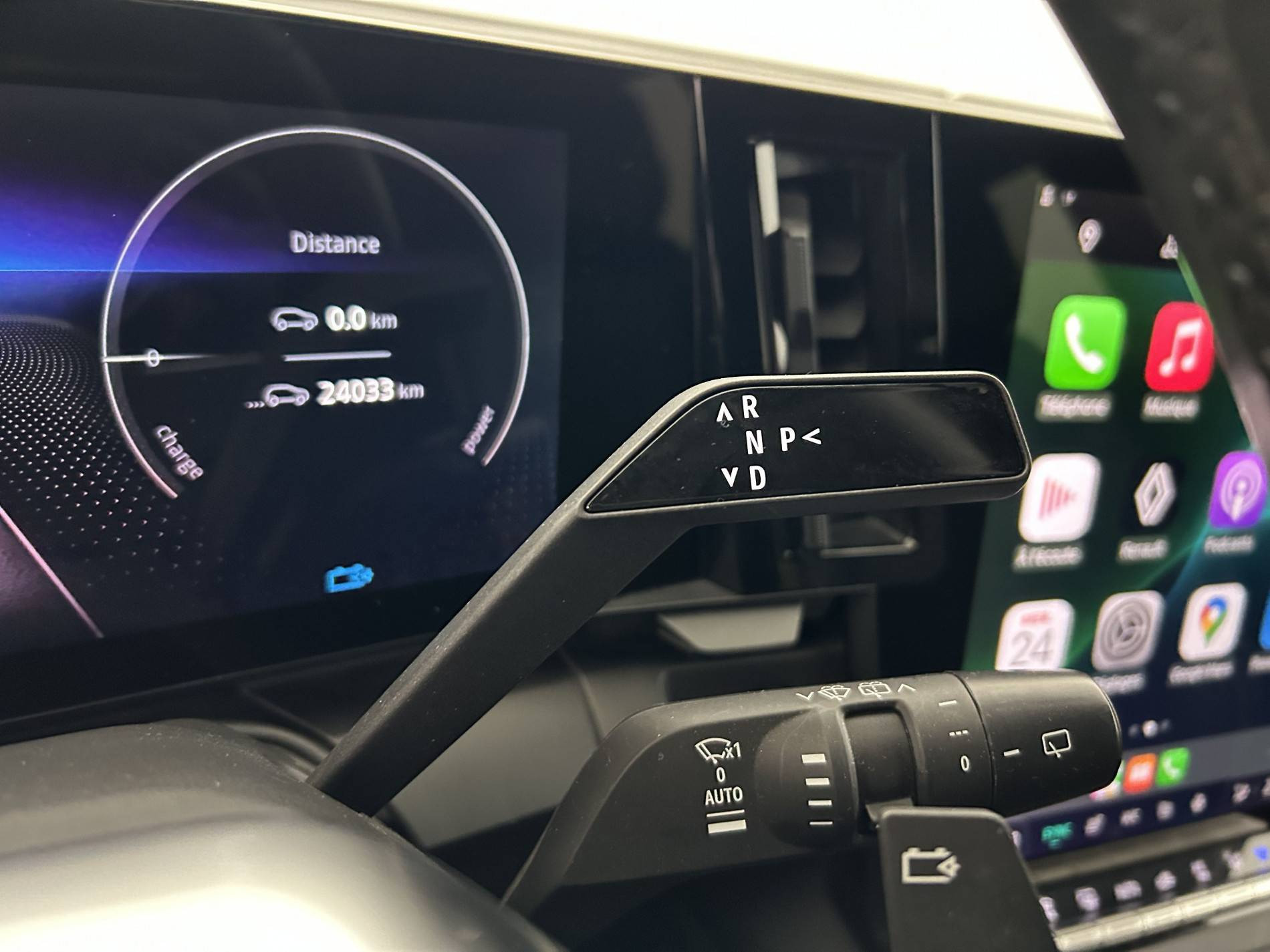 Vente en ligne Renault Megane E-Tech  EV60 220 ch super charge au prix de 25 790 €