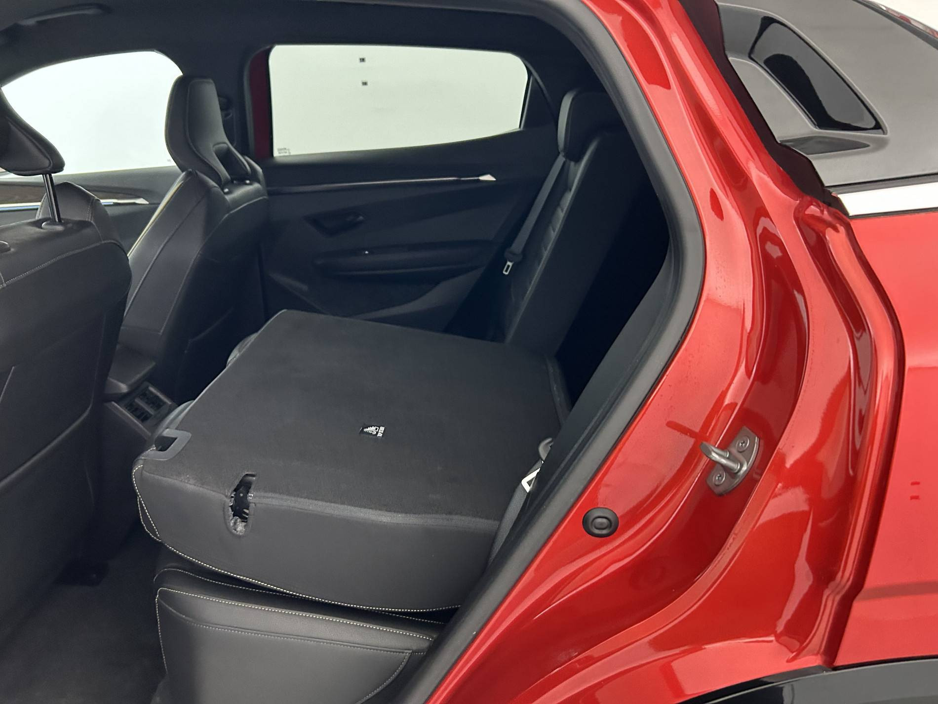 Vente en ligne Renault Megane E-Tech  EV60 220 ch super charge au prix de 25 790 €