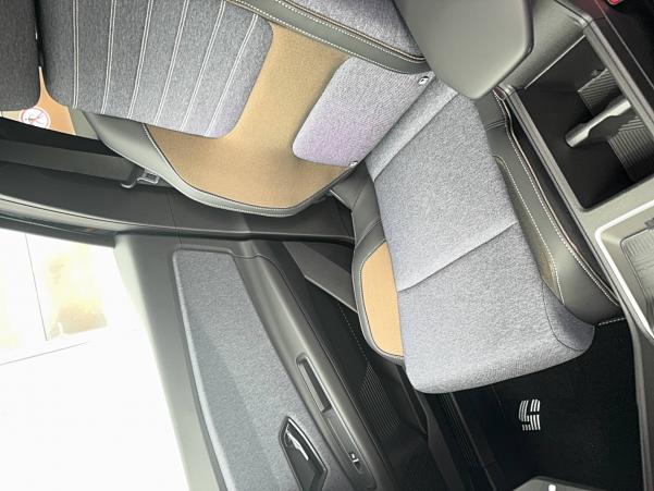 Vente en ligne Renault R5 E-Tech  120 ch autonomie urbaine au prix de 29 490 €