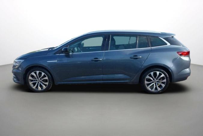Vente en ligne Renault Megane 4 Estate  TCe 140 EDC au prix de 23 990 €