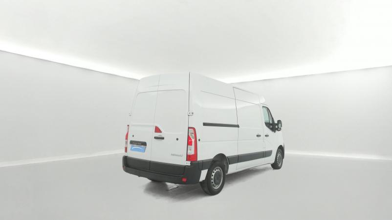 Vente en ligne Renault Master 3 Fourgon MASTER FGN TRAC F3500 L2H2 DCI 135 au prix de 24 590 €