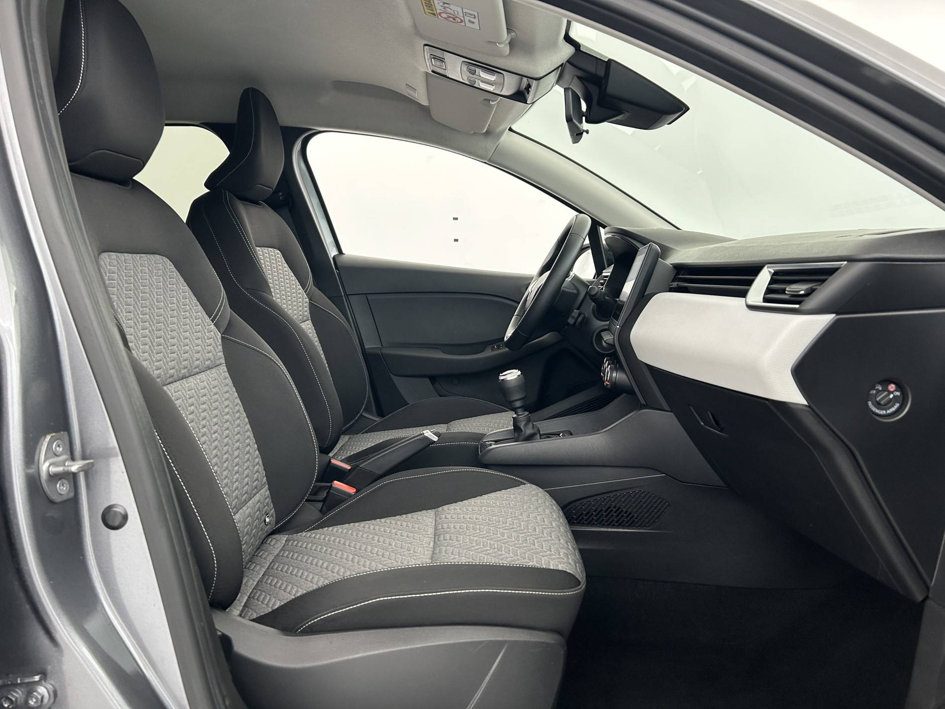 Vente en ligne Renault Clio 5 Clio TCe 90 au prix de 14 290 €