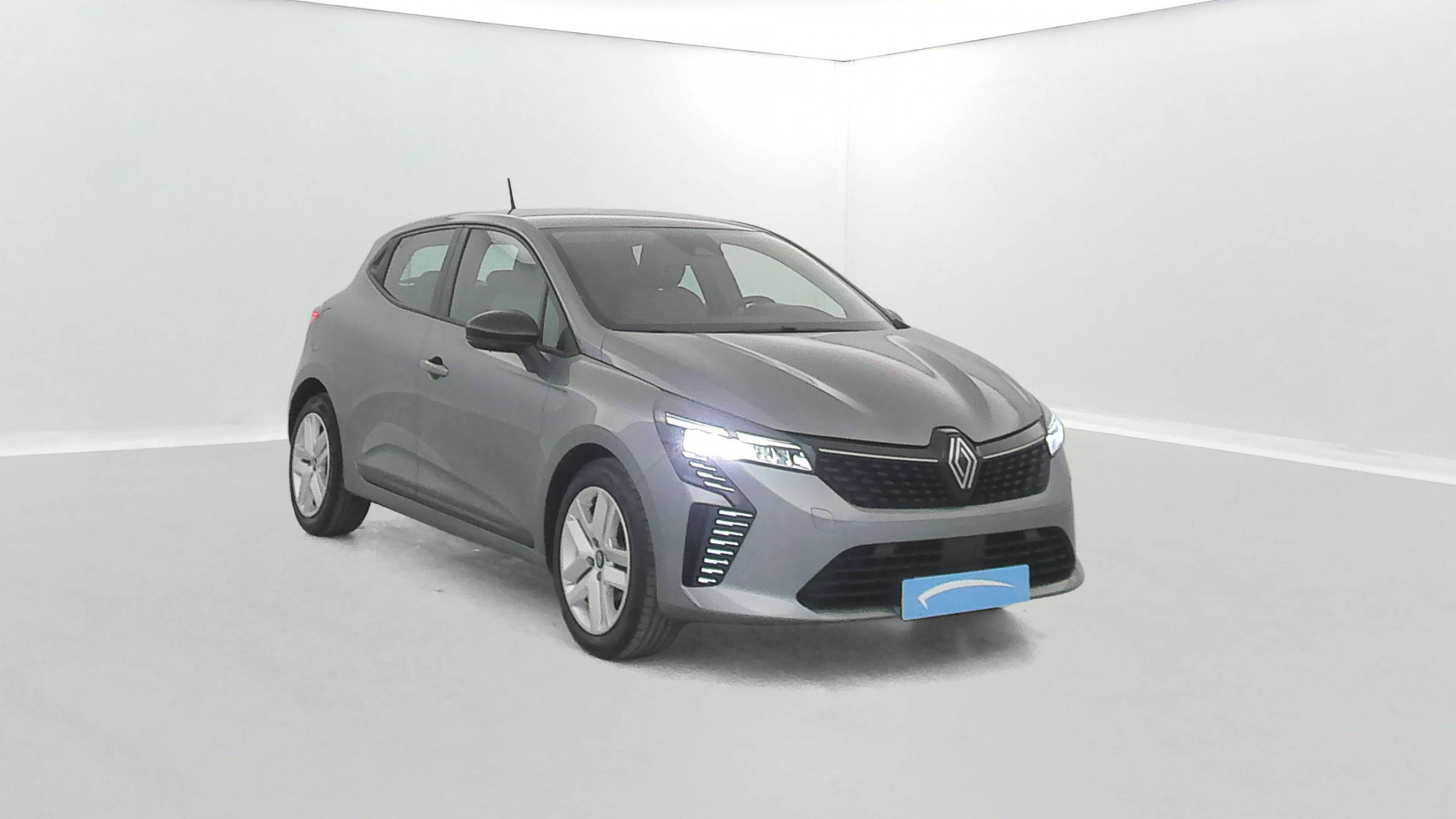 Vente en ligne Renault Clio 5 Clio TCe 90 au prix de 14 390 €