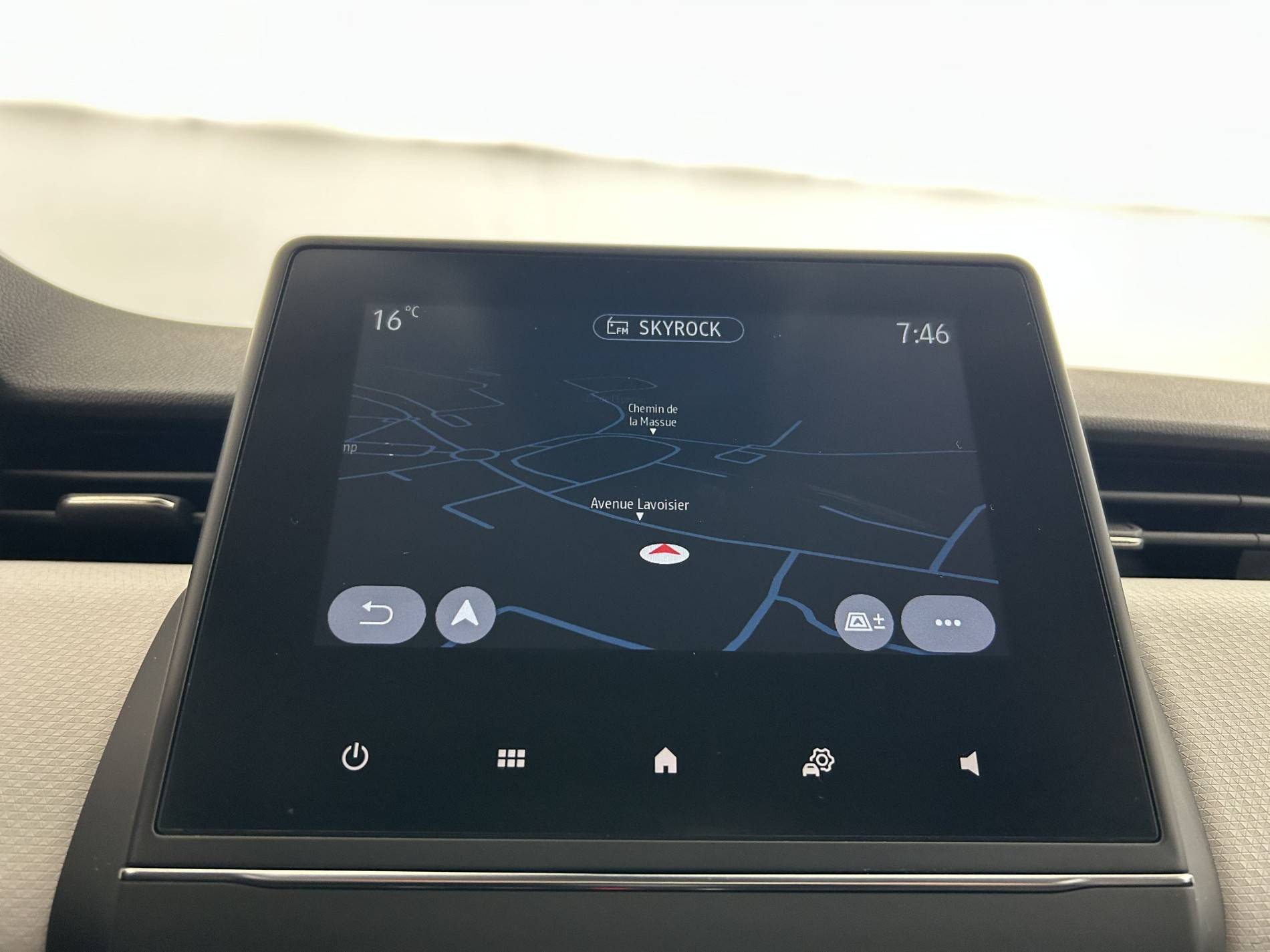 Vente en ligne Renault Clio 5 Clio TCe 90 au prix de 14 290 €