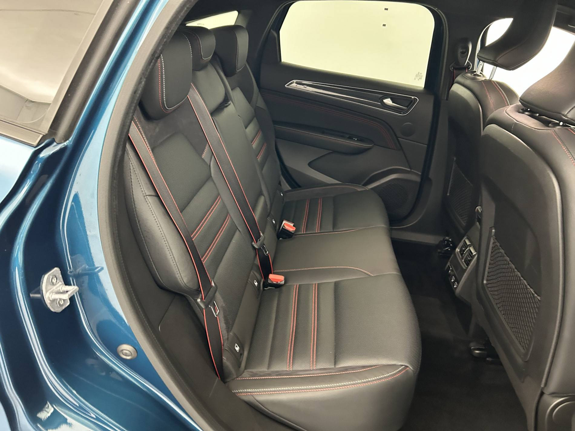 Vente en ligne Renault Arkana  E-Tech 145 - 21B au prix de 17 990 €