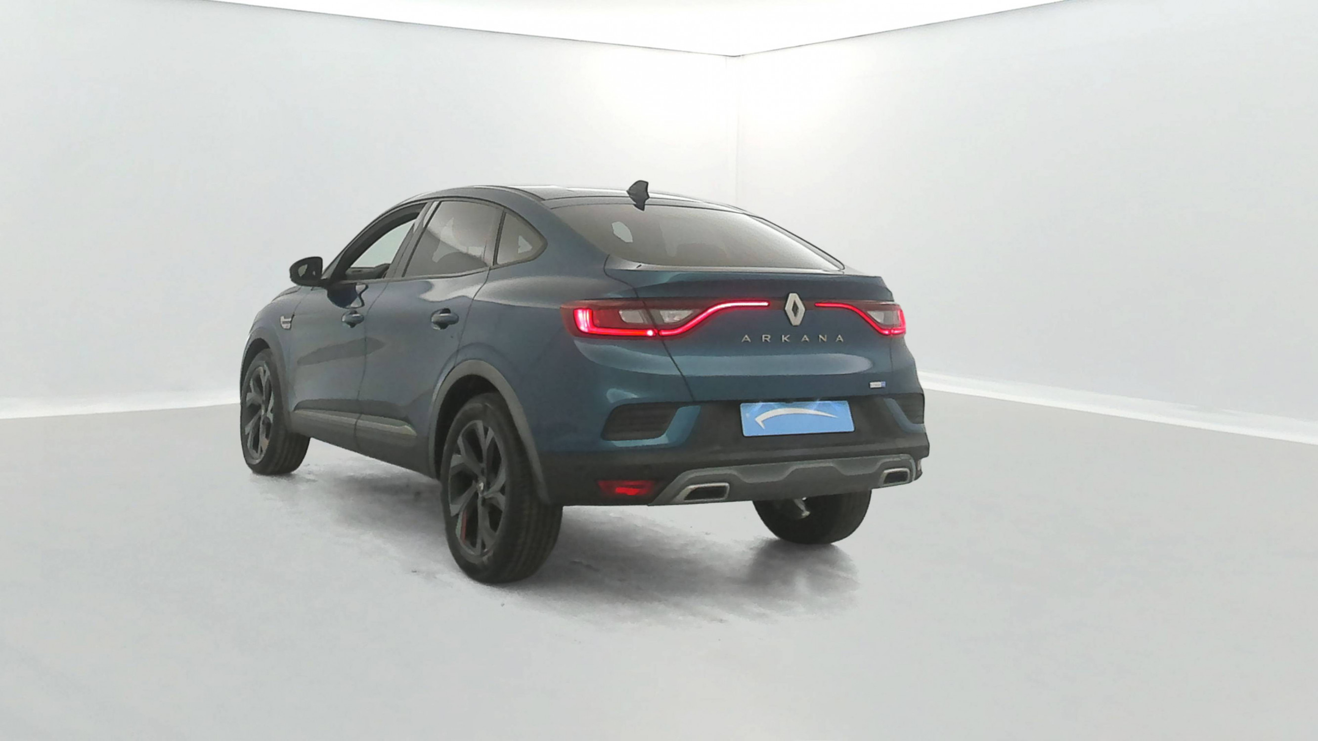 Vente en ligne Renault Arkana  E-Tech 145 - 21B au prix de 17 990 €