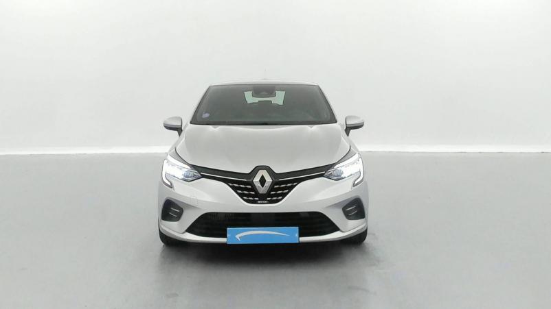 Vente en ligne Renault Clio 5 Clio TCe 90 - 21 au prix de 15 590 €