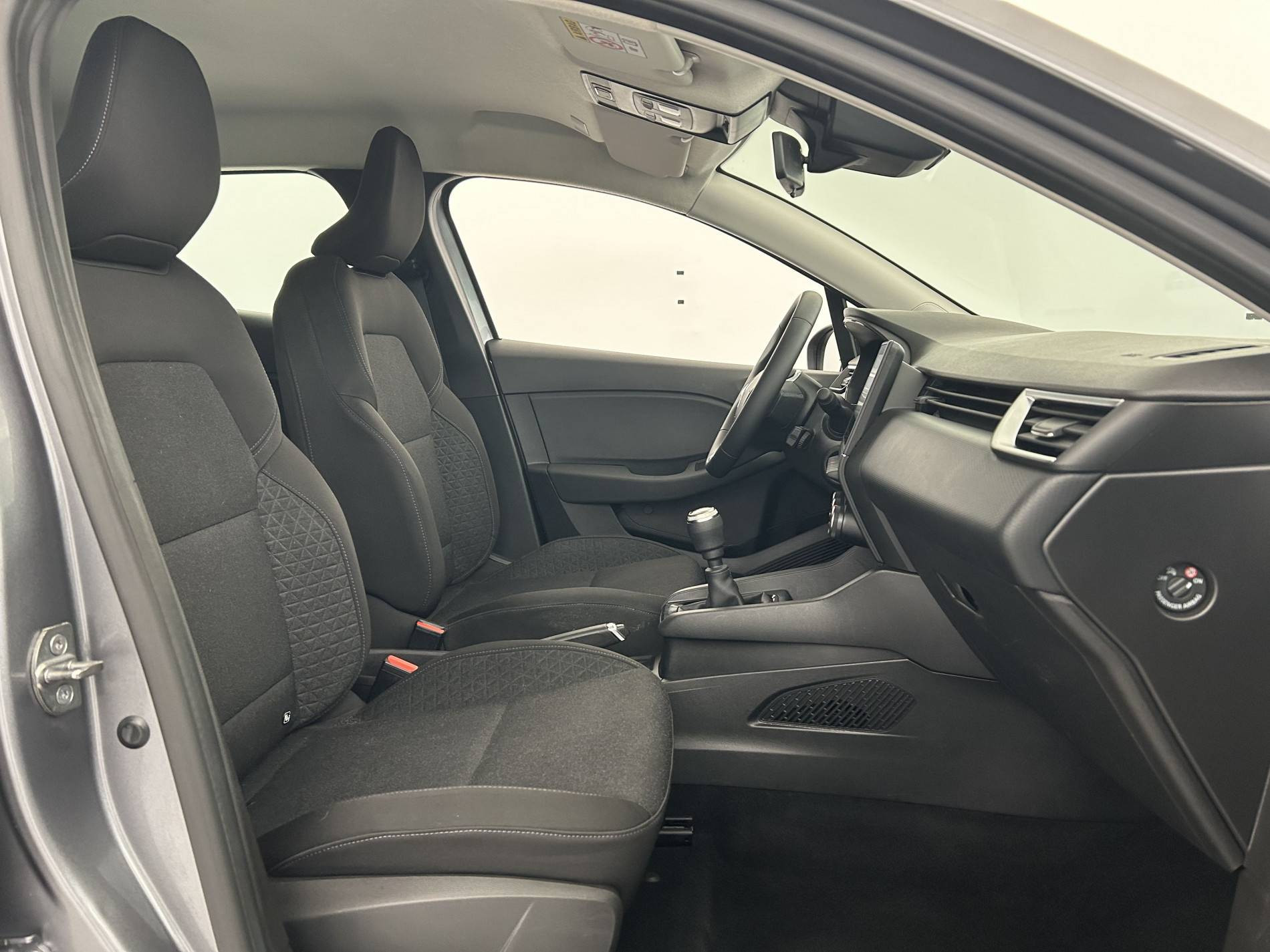 Vente en ligne Renault Clio 5 Clio TCe 90 au prix de 14 290 €