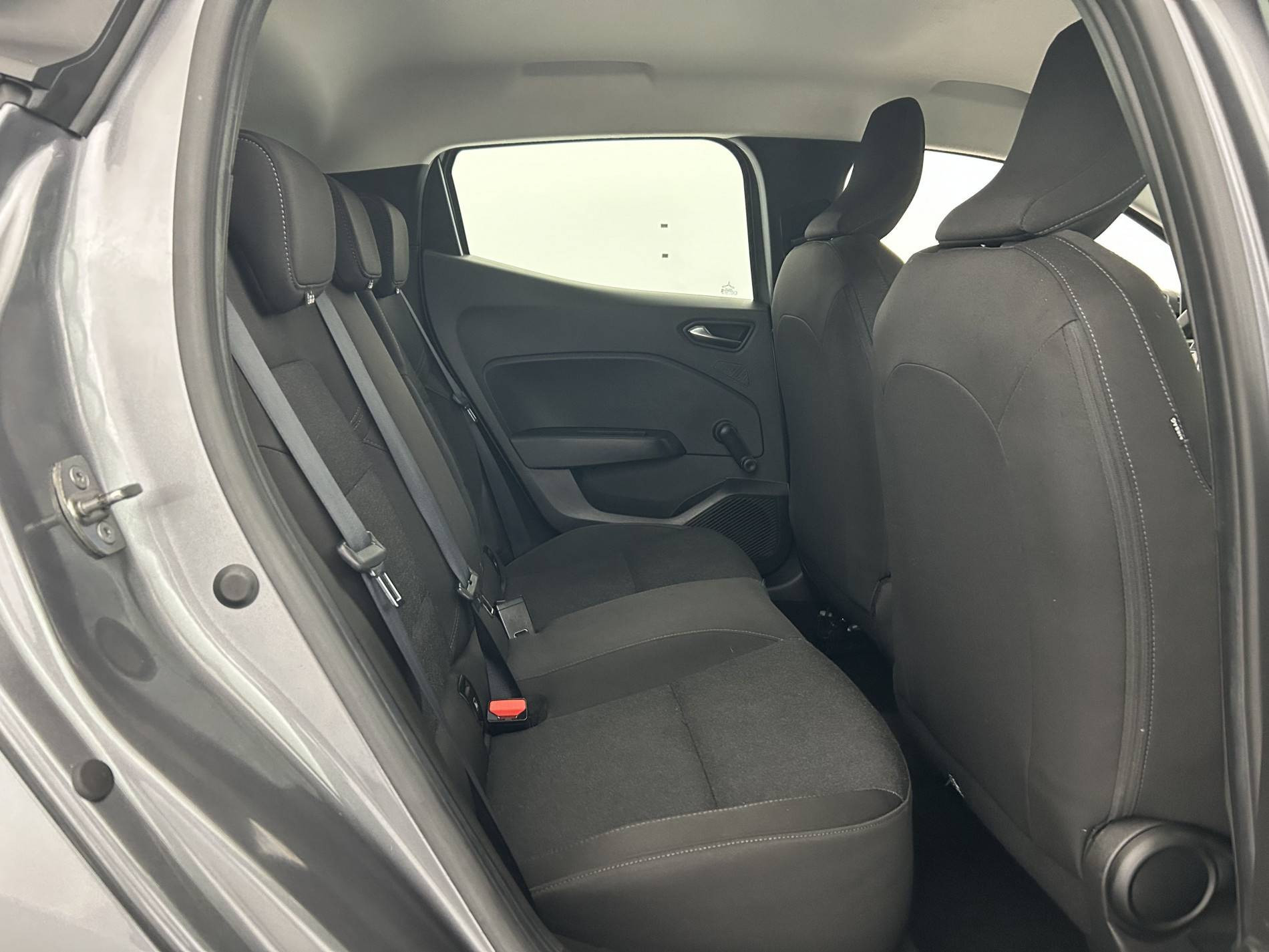 Vente en ligne Renault Clio 5 Clio TCe 90 au prix de 14 290 €