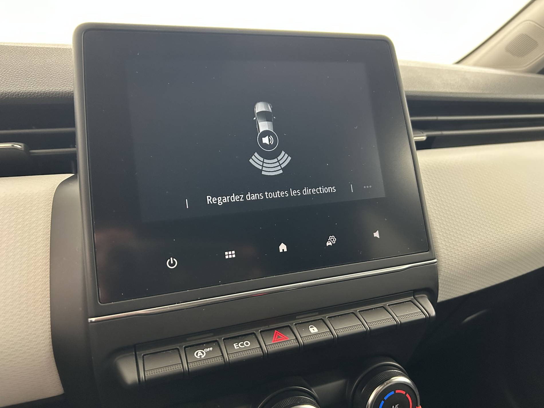 Vente en ligne Renault Clio 5 Clio TCe 90 au prix de 14 990 €