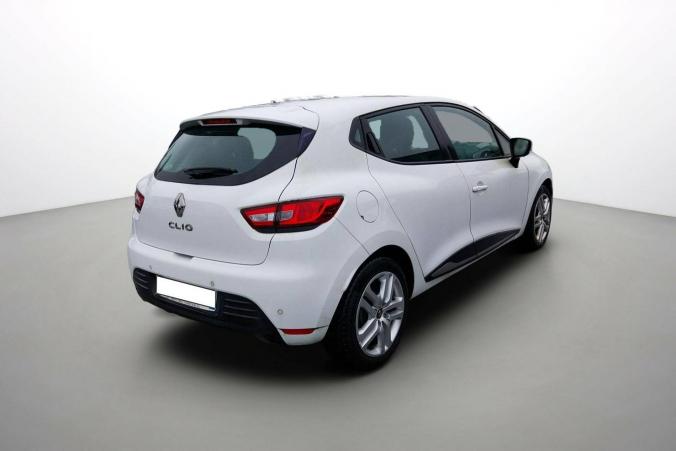 Vente en ligne Renault Clio 4 Clio dCi 75 Energy au prix de 11 990 €