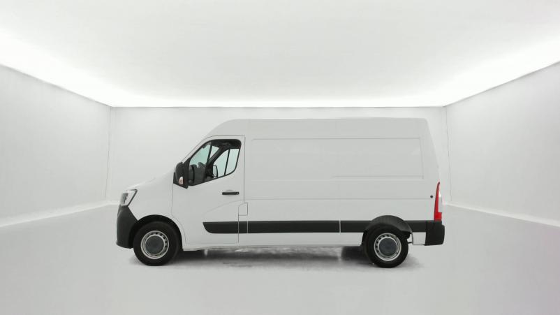 Vente en ligne Renault Master 3 Fourgon MASTER FGN TRAC F3500 L2H2 DCI 135 au prix de 23 790 €