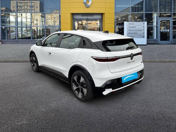 Vente en ligne Renault Megane E-Tech  130 ch autonomie urbaine AC7 au prix de 26 990 €