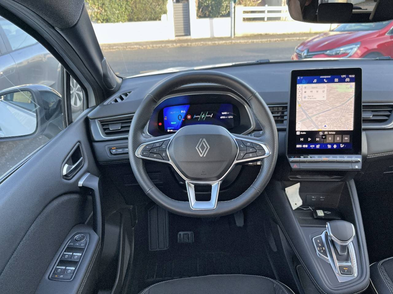 Vente en ligne Renault Symbioz  E-Tech full hybrid 145 au prix de 29 790 €