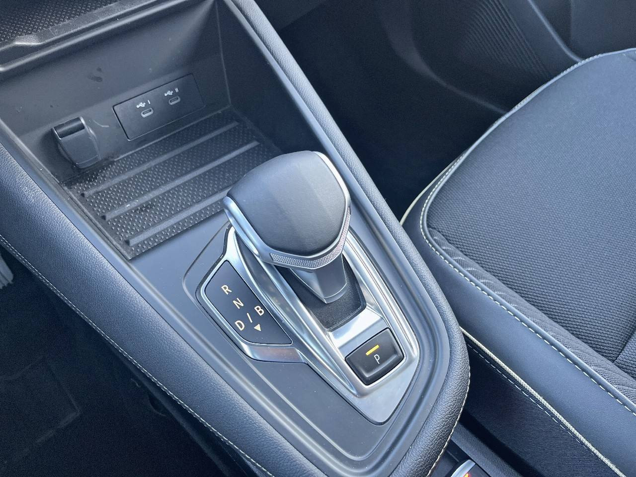 Vente en ligne Renault Symbioz  E-Tech full hybrid 145 au prix de 29 790 €