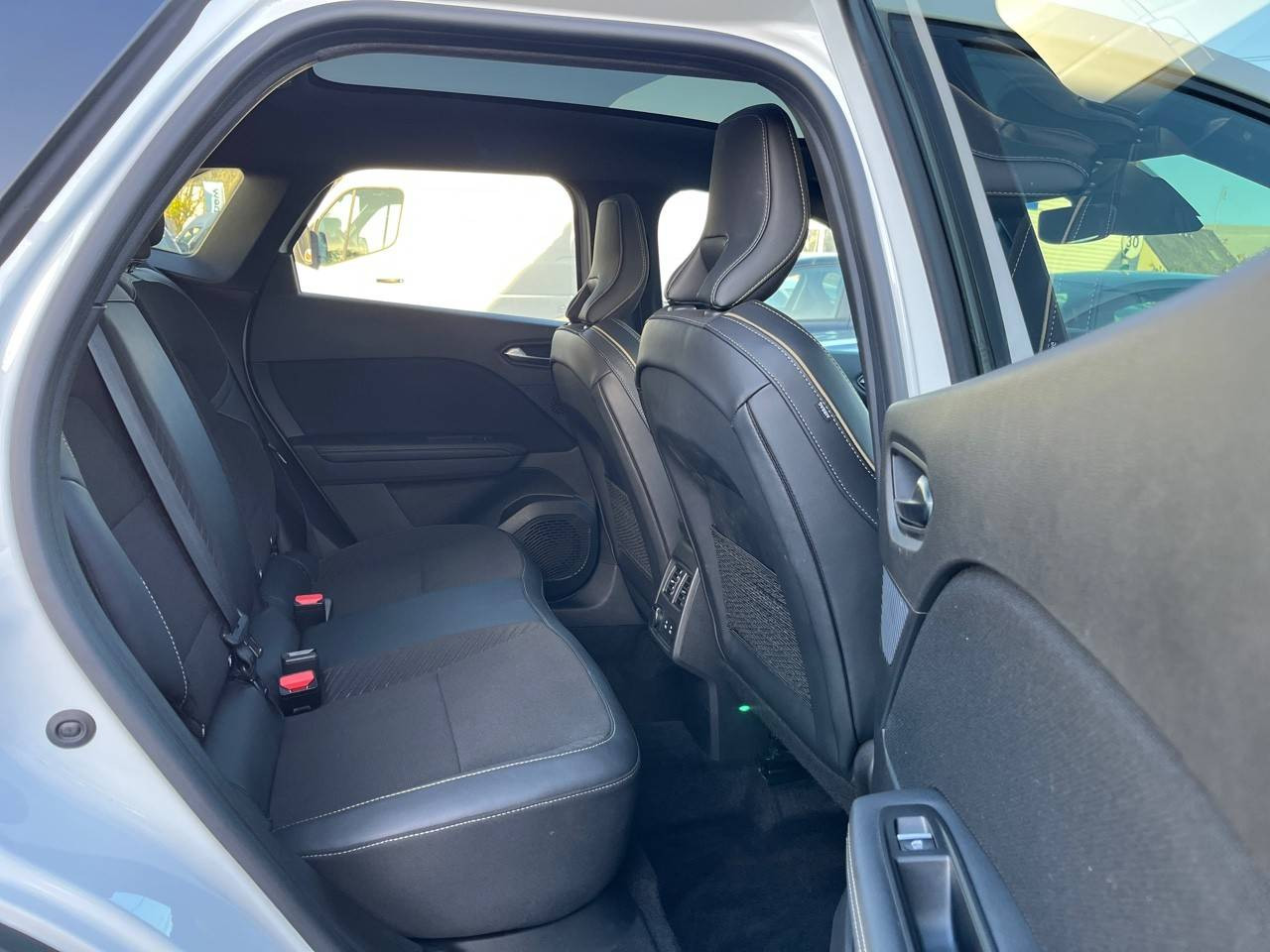 Vente en ligne Renault Symbioz  E-Tech full hybrid 145 au prix de 29 790 €