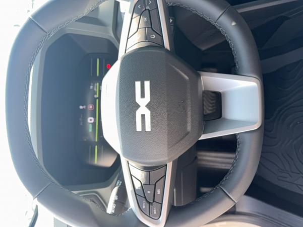 Vente en ligne Dacia Duster  Hybrid 140 4x2 au prix de 29 090 €