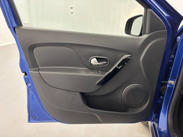 Vente en ligne Dacia Logan 2  TCe 90 au prix de 13 590 €