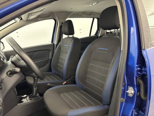 Vente en ligne Dacia Logan 2  TCe 90 au prix de 13 590 €