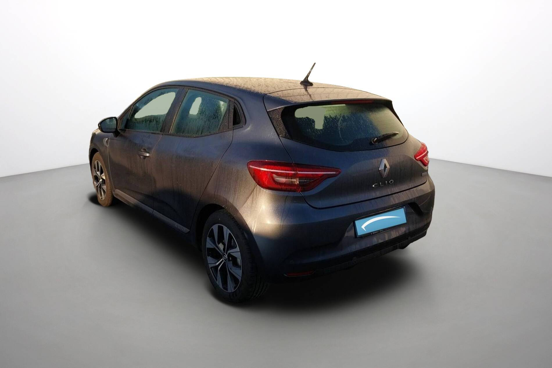 Vente en ligne Renault Clio 5 Clio E-Tech 140 - 21 au prix de 15 790 €