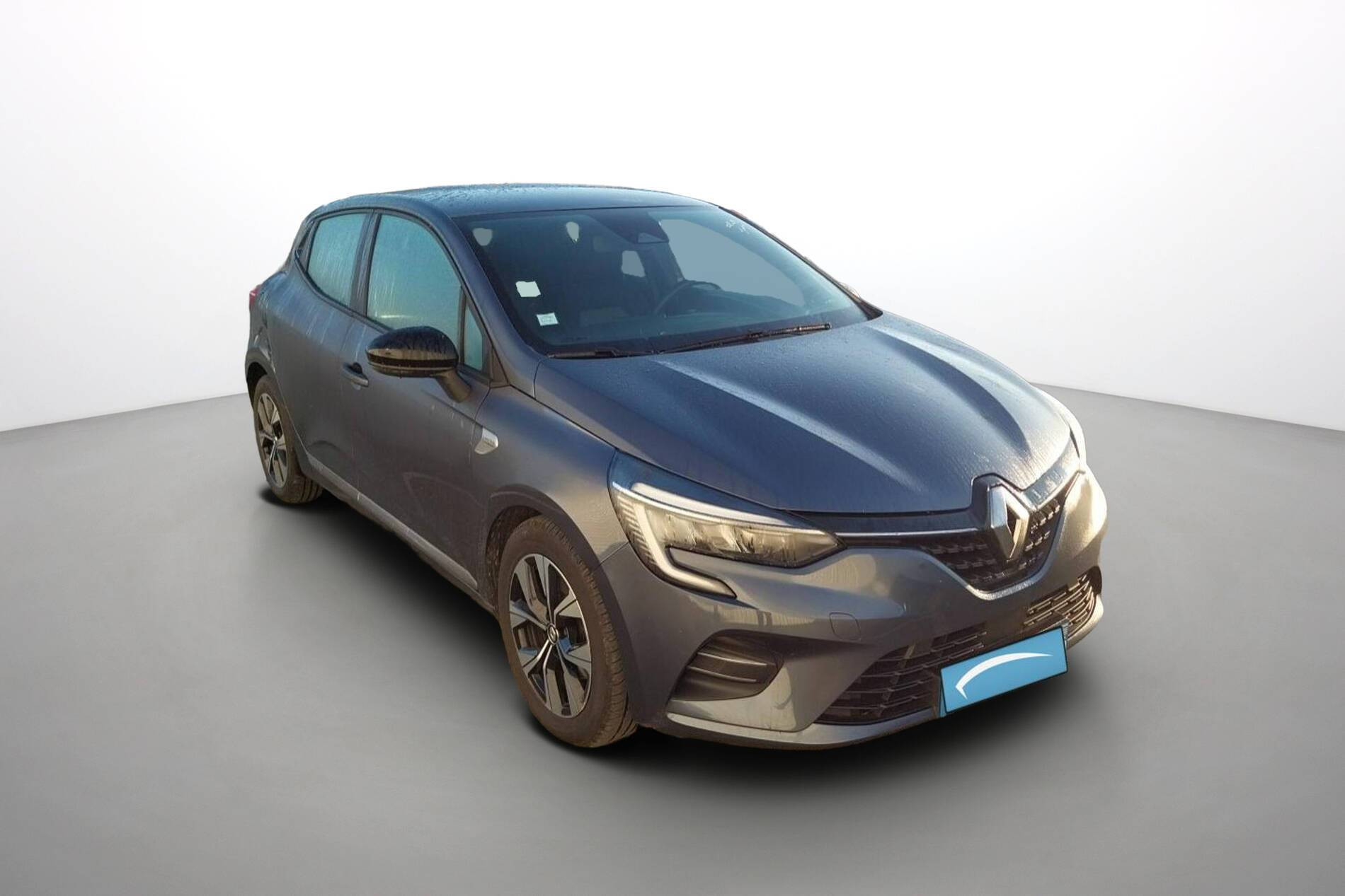 Vente en ligne Renault Clio 5 Clio E-Tech 140 - 21 au prix de 15 790 €