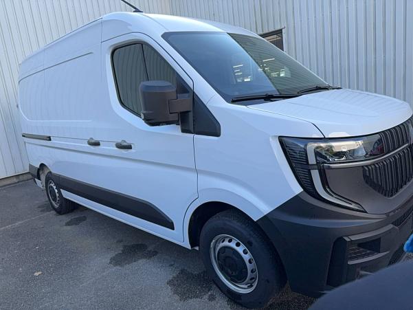 Vente en ligne Renault Master MASTER FGN TRAC 3T3 L2H2 BLUE DCI 130 au prix de 44 590 €